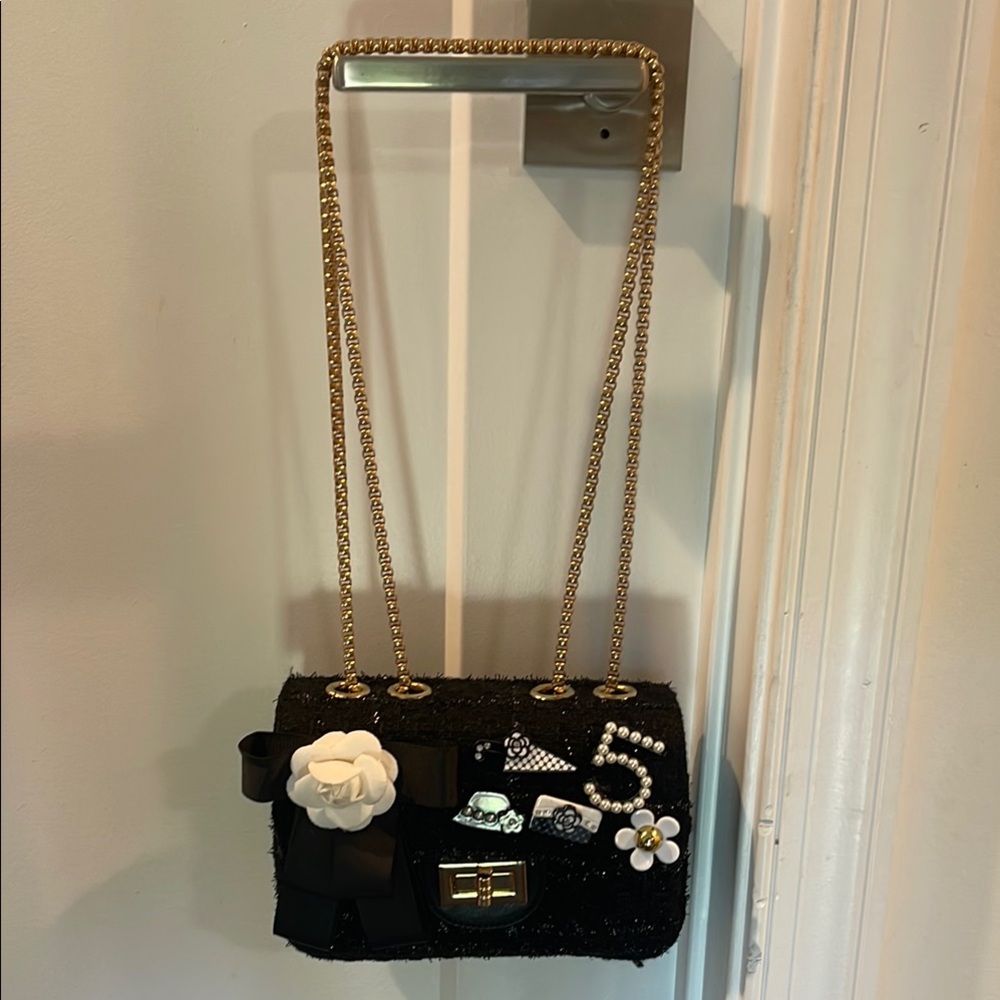 Elegant Black and White Women's Bag